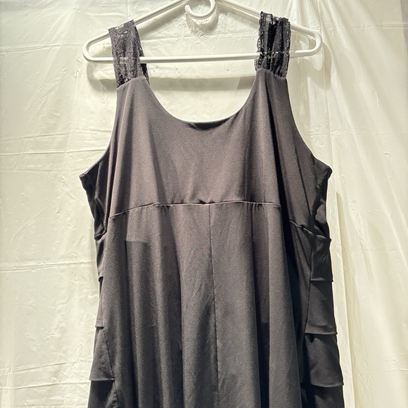 Enfocus Women Black Dress With Layers On Front Plain Back Size 20W Lace Straps - Picture 10 of 12